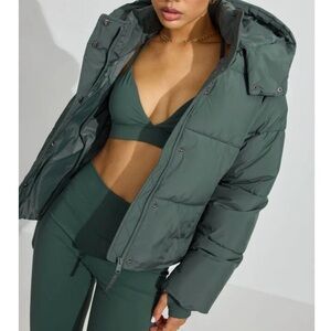 Garage /  medium / green / puffer jacket